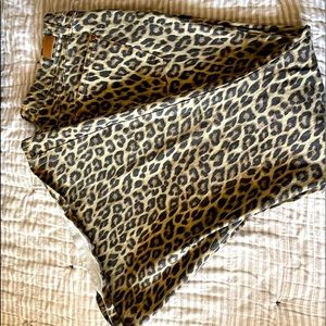 Judy Blue Leopard Flares